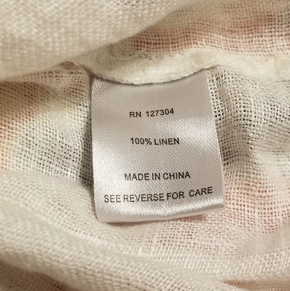 John Mark Linen Top - Picture 6 of 7